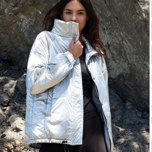 Puffer Jacket- Metallic Silver